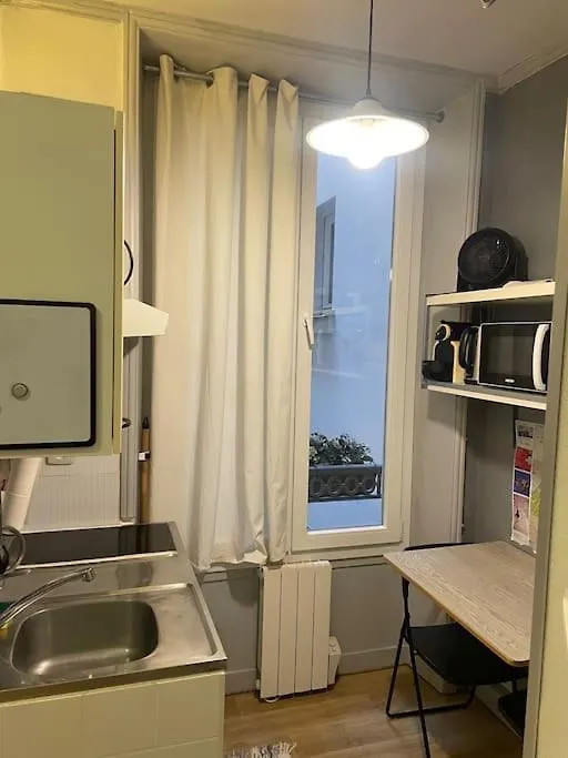 Studio Central * Paris
